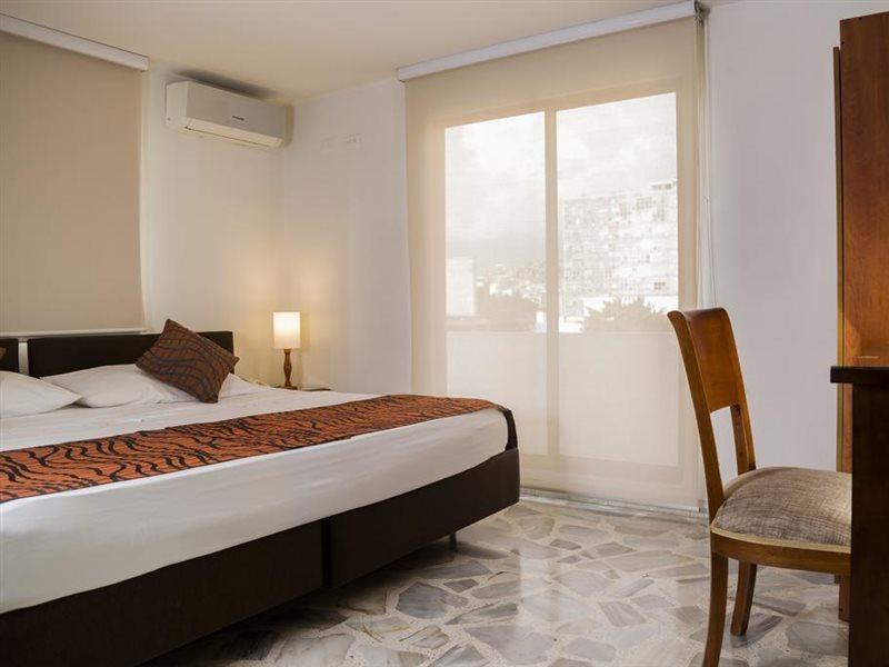 Hotel Flamingo Cali Kültér fotó