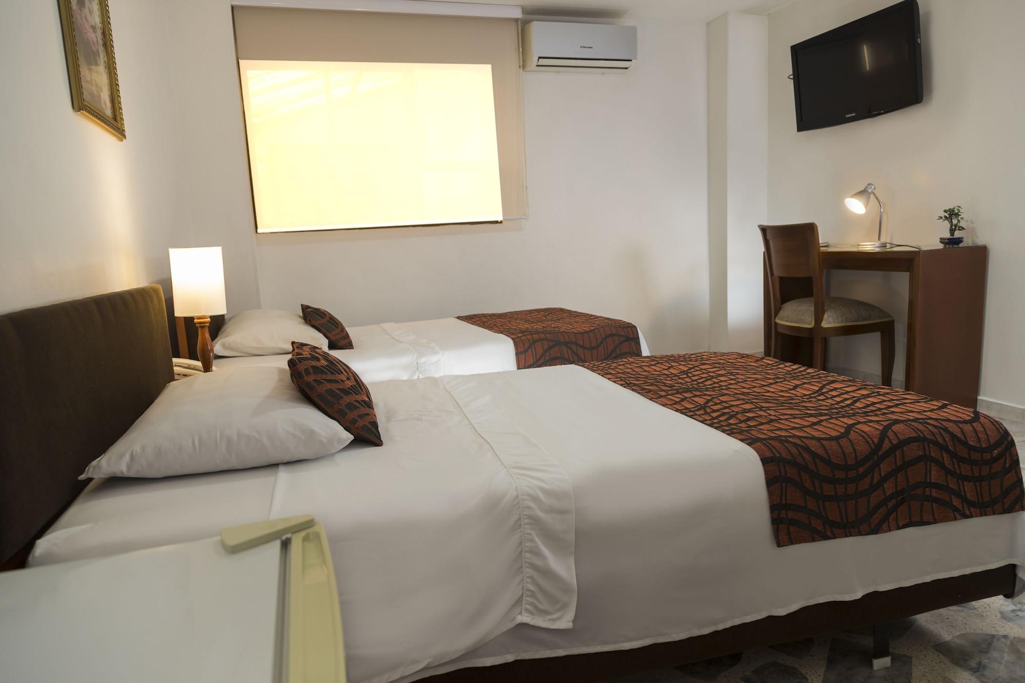 Hotel Flamingo Cali Kültér fotó