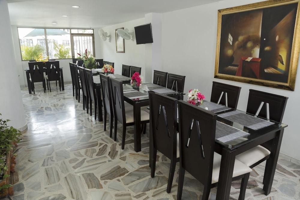 Hotel Flamingo Cali Kültér fotó