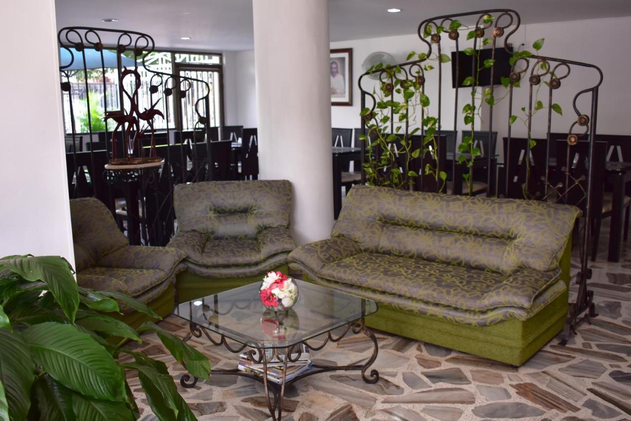 Hotel Flamingo Cali Kültér fotó