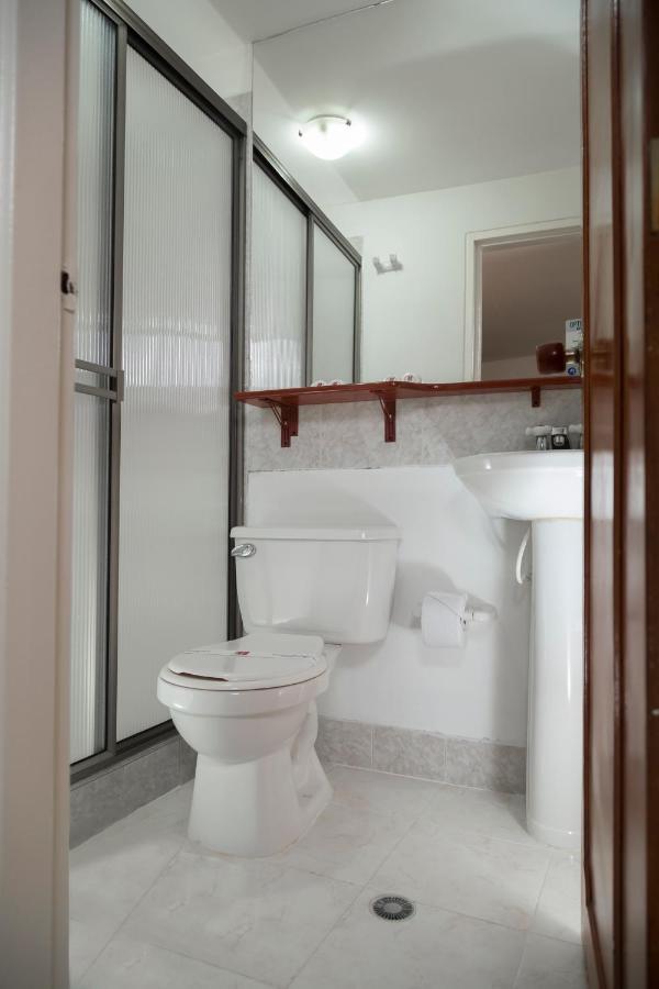 Hotel Flamingo Cali Kültér fotó
