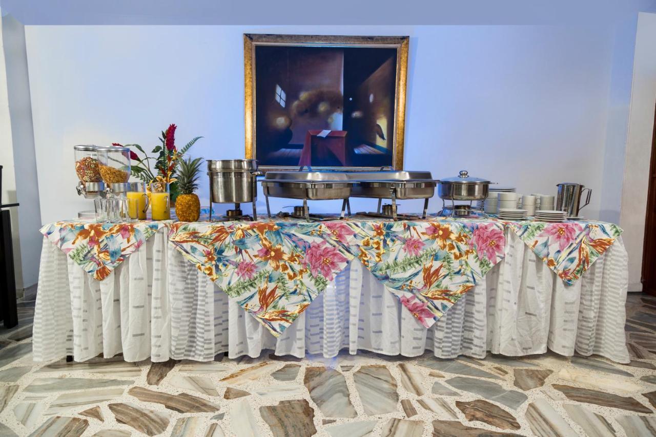 Hotel Flamingo Cali Kültér fotó